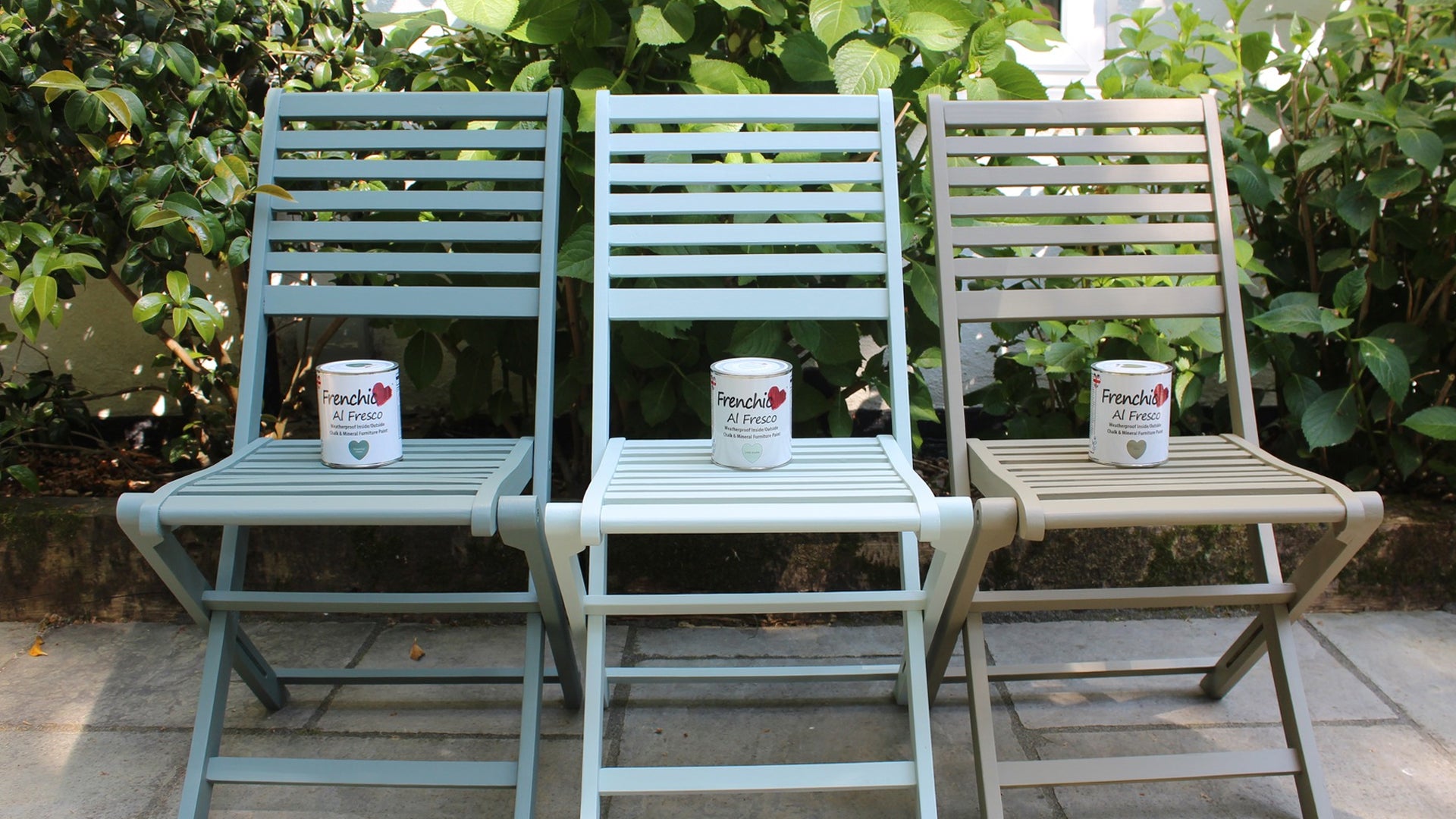 8 Handy Tips for Painting Outside