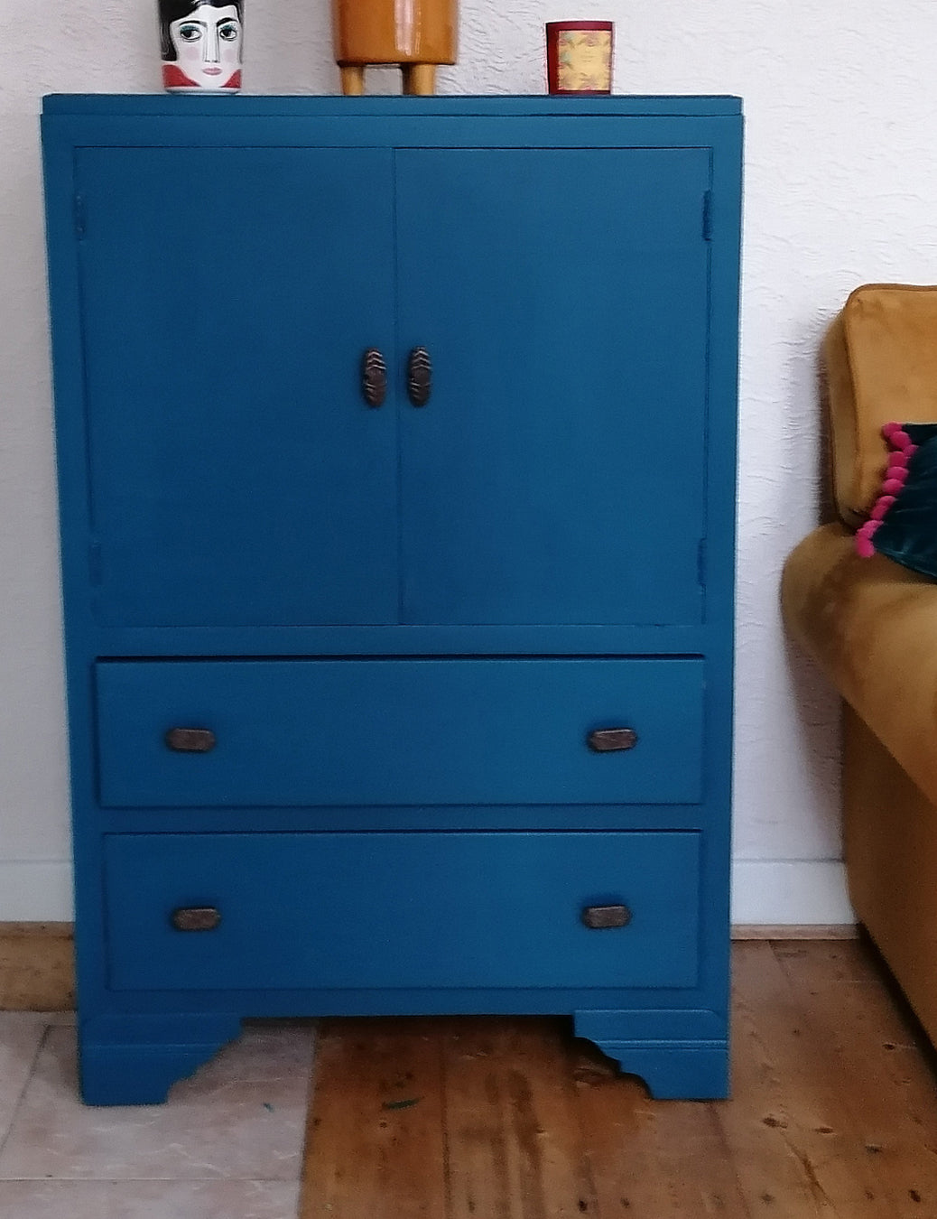 Bold Blue Cupboard Makeover with Steel Teal Paint