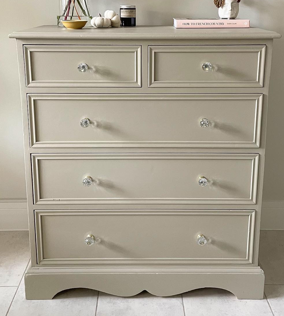 Salt of the Earth Chest of Drawers Makeover