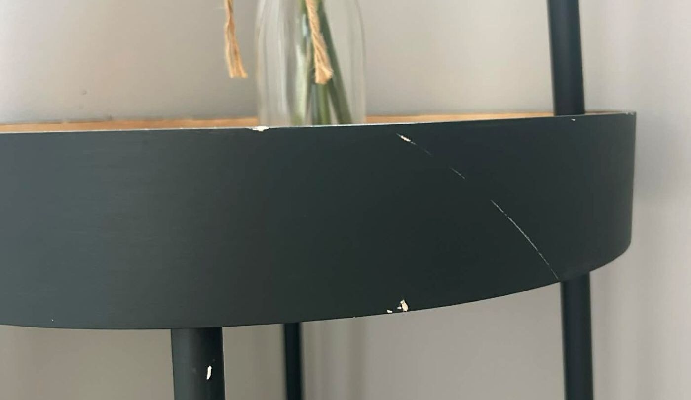 Does Frenchic Paint Chip?