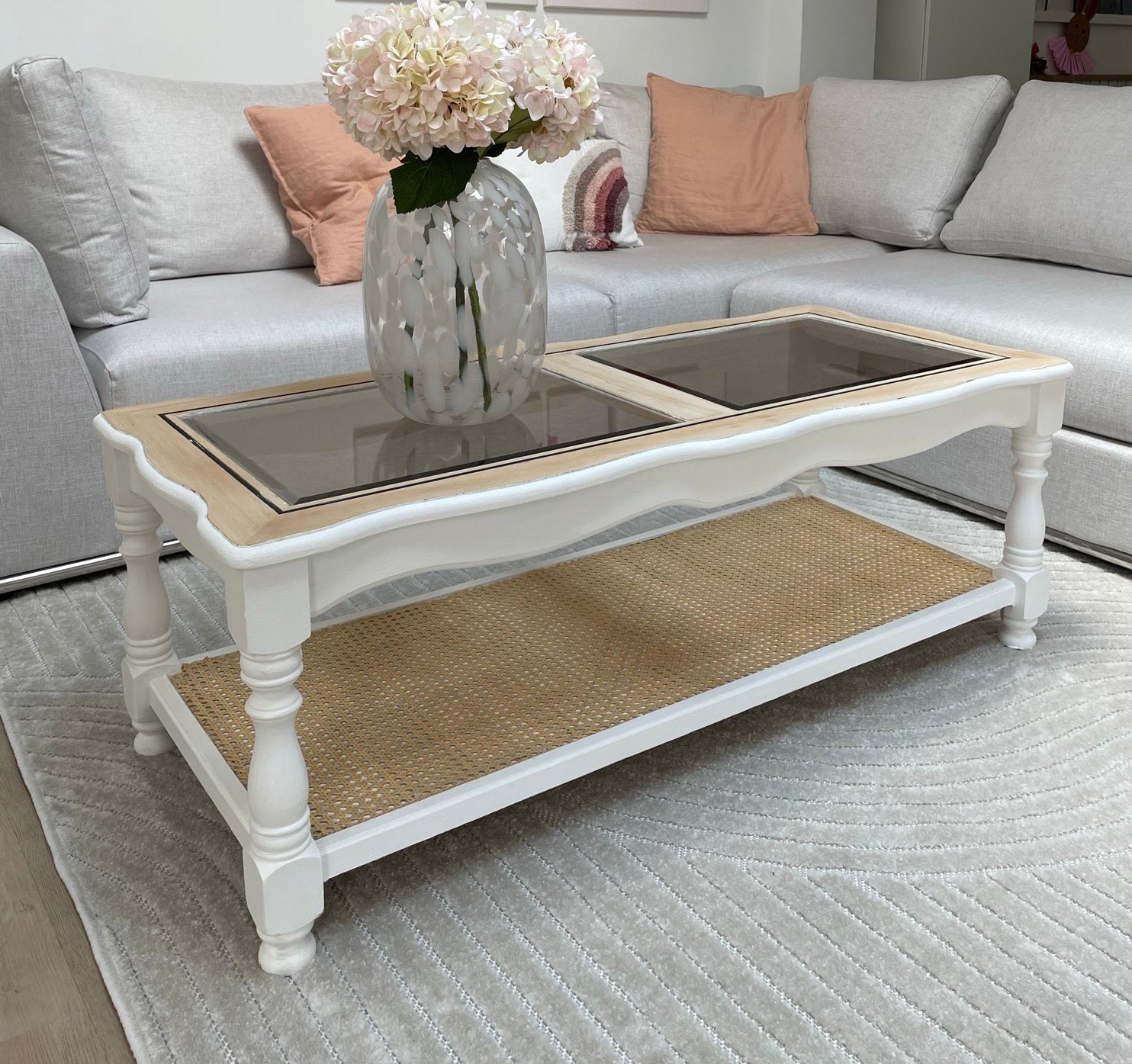Whitey White Coffee Table Makeover