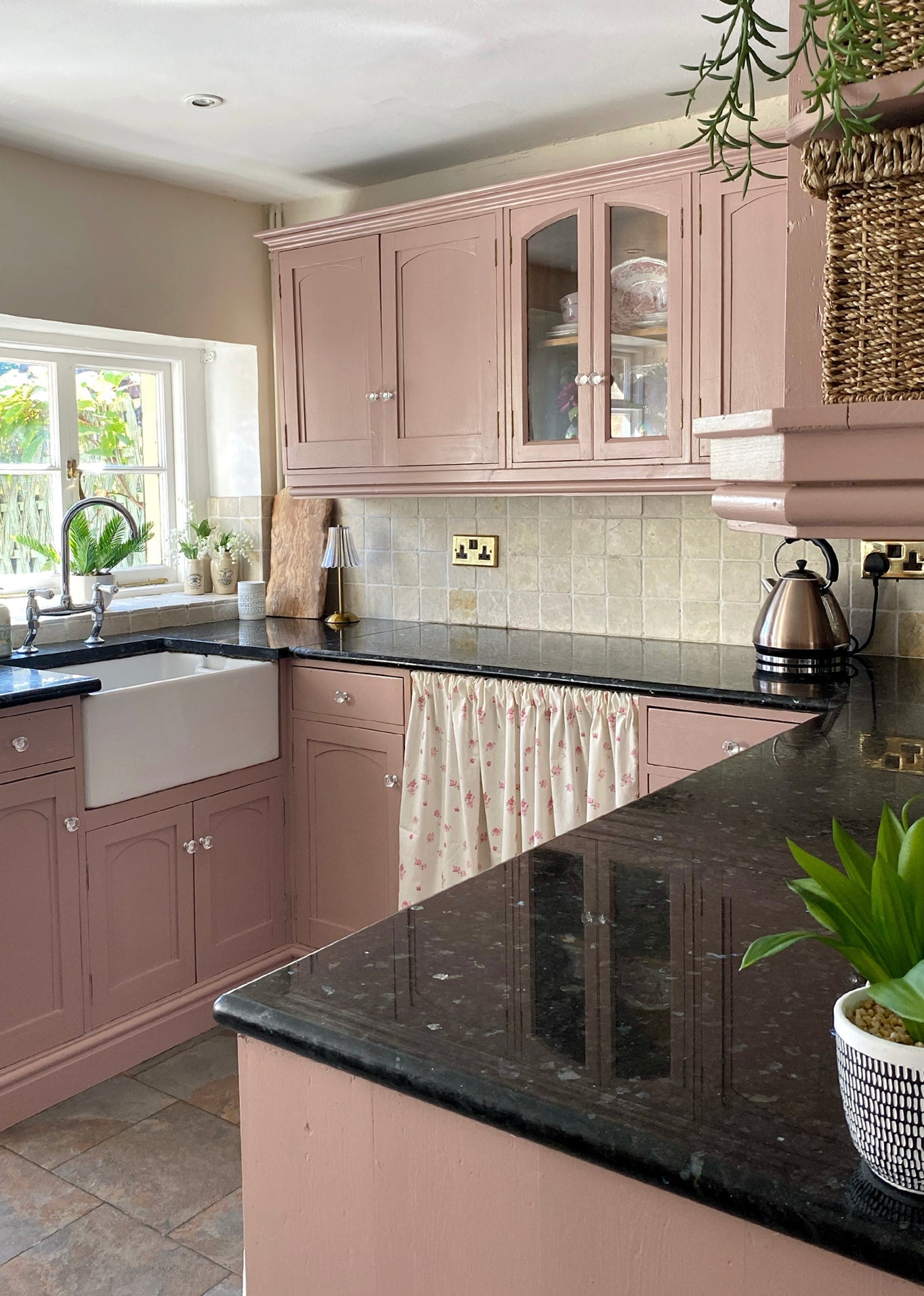 Dusky Blush Kitchen Cabinet Makeover With Finishing Coat