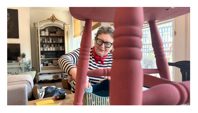 Feel-Good Crafting with Friends