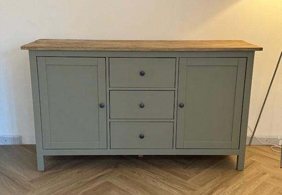 Stunning Sideboard Upcycle with Crème de la Crème & Olivia