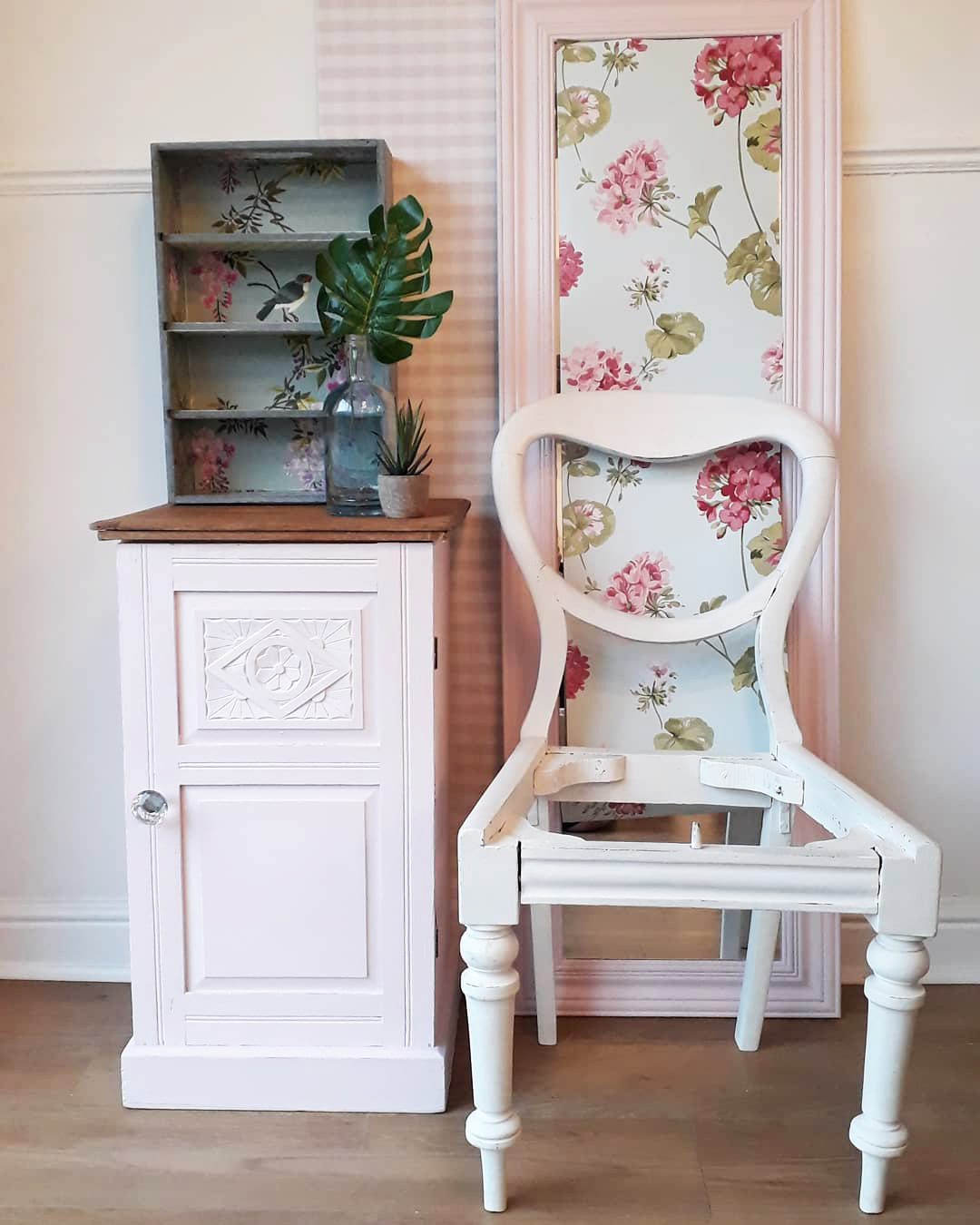 Ballerina Vintage Bedside Cabinet Makeover