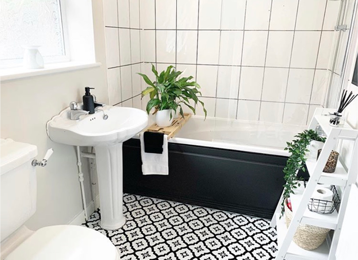Blackjack Bath Panel Bathroom Makeover