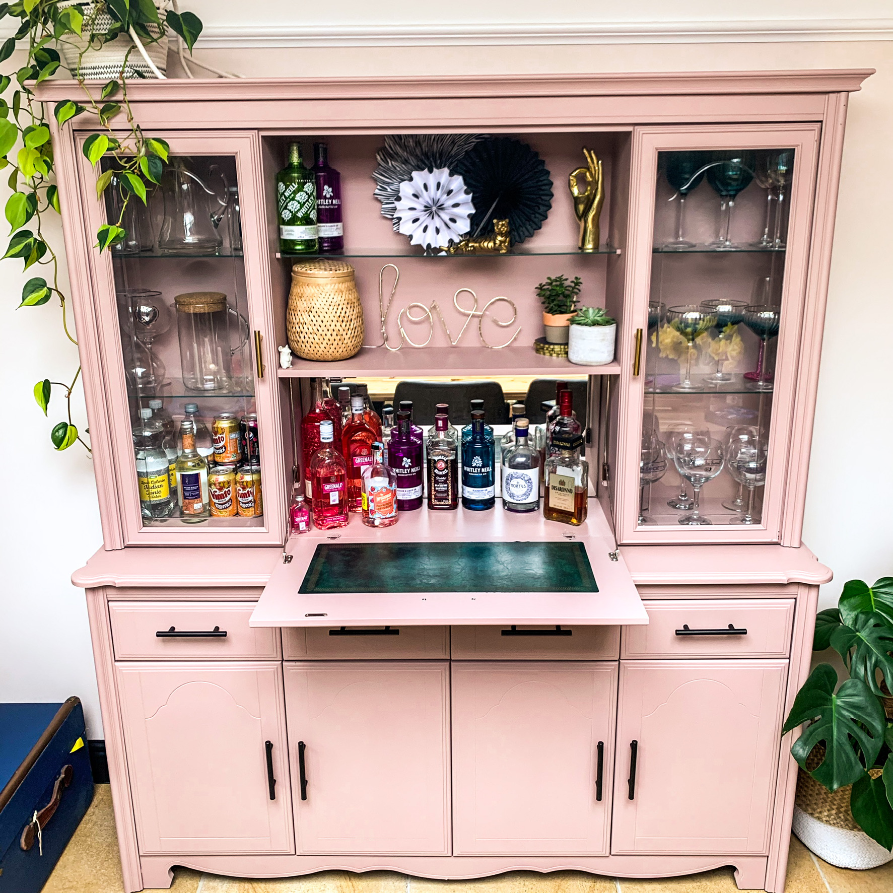 Dusky Blush Dresser Upcycling Makeover