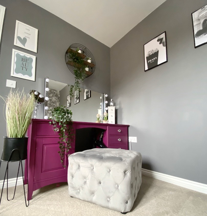 Plum Pudding Dressing Table Revamp