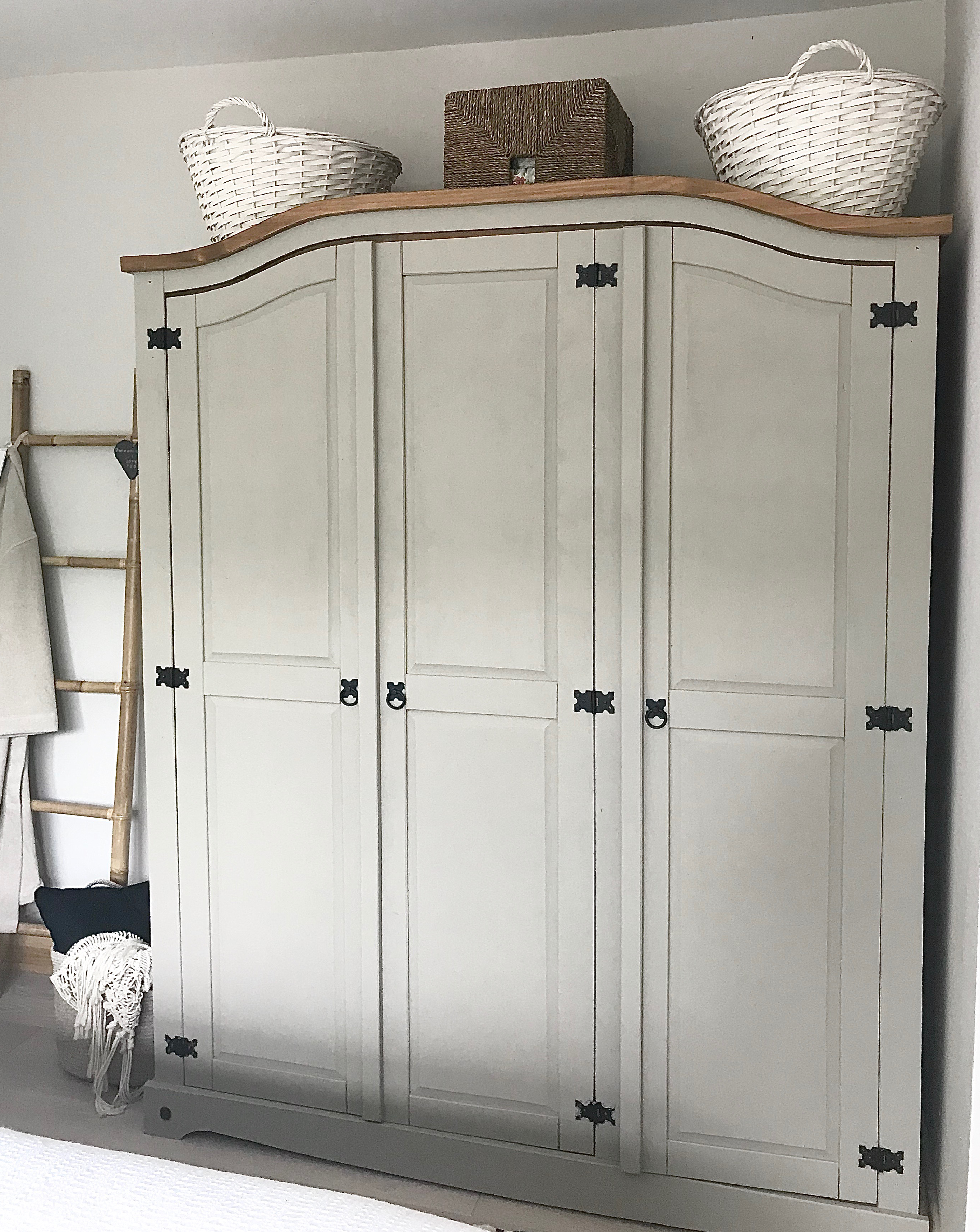 Salt of the Earth Wardrobe Makeover