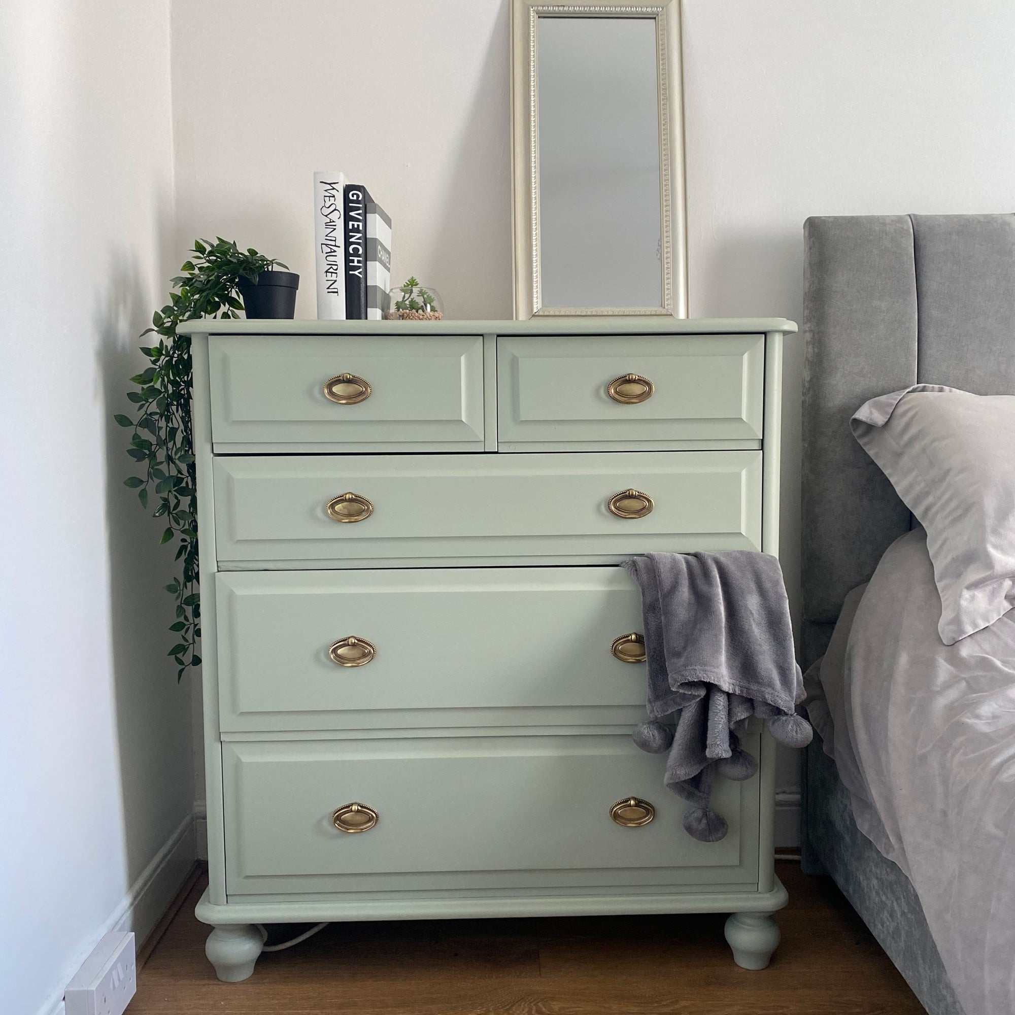 Wise Old Sage Drawers Upcycling Project